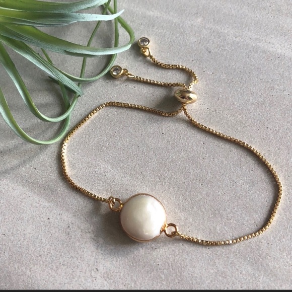 Dainty Minimalist 14K Natural Pearl Bracelet - Picture 1 of 4